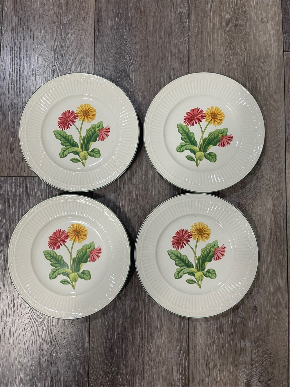 Set of 4 Mikasa Cream Plates with Pink & Yellow Floral Bouquet and Green Rim